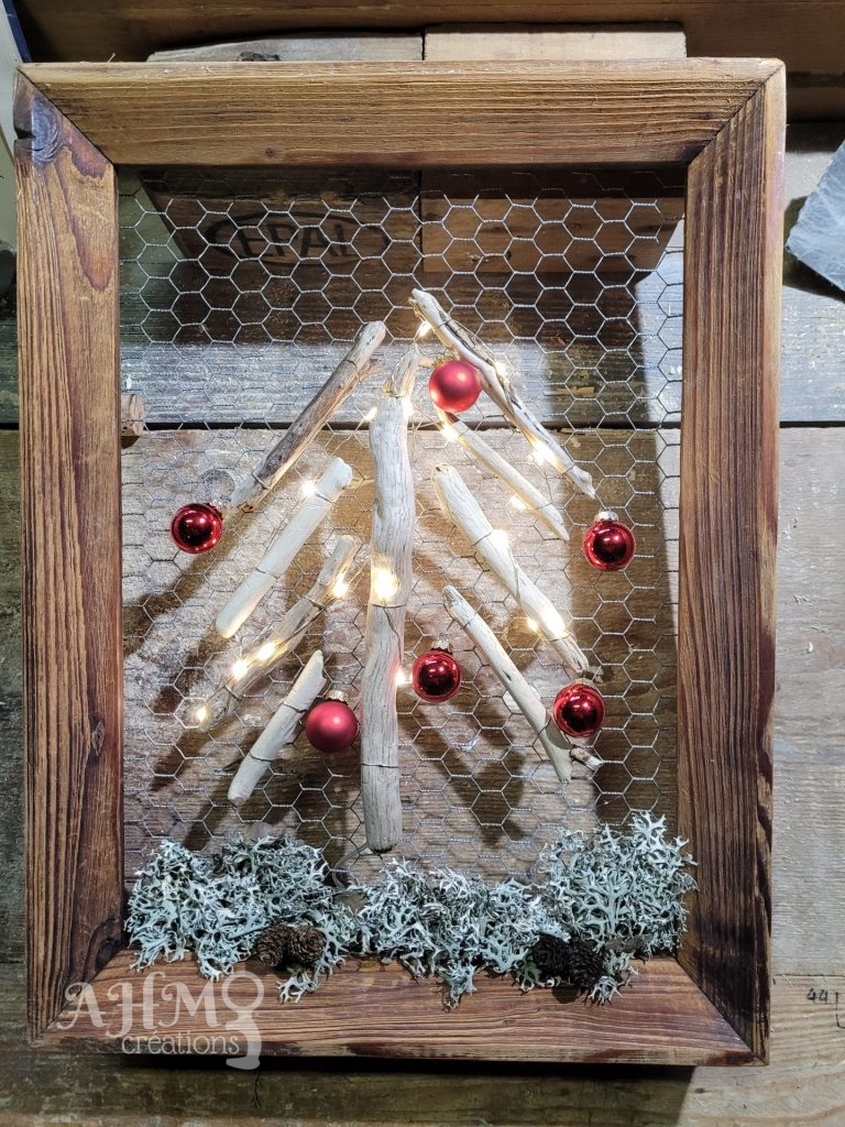 Cadre Sapin de Noël (couleur Rouge) • © AHM Créations