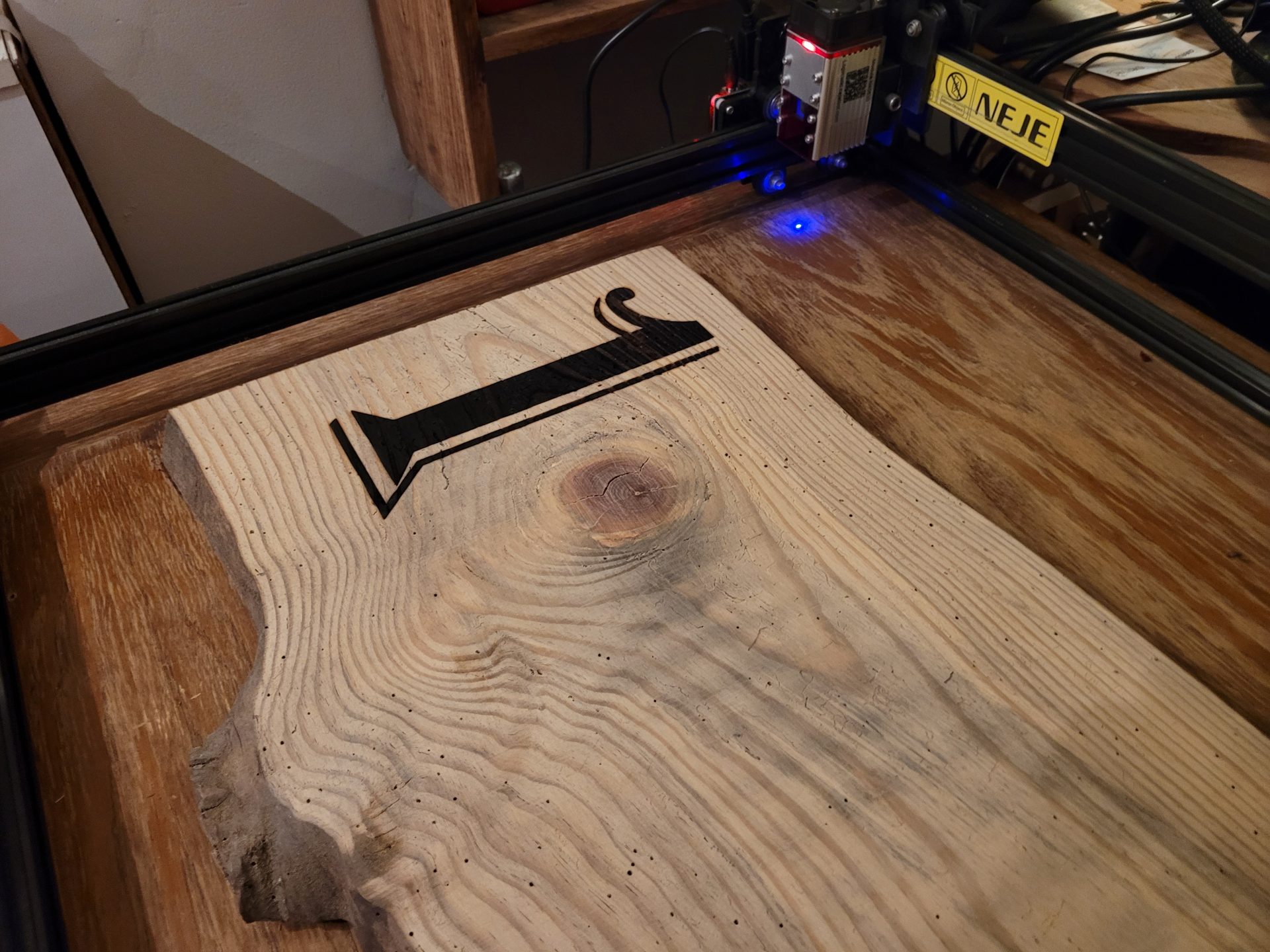 Le Buisson - Sur Measur • © AHM Créations