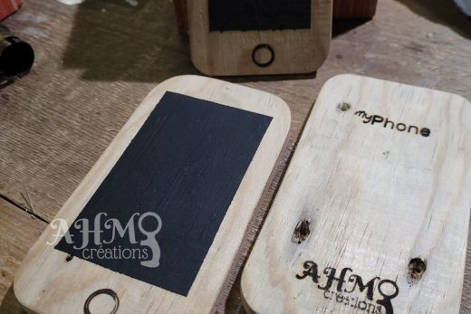 MyPhone en Bois pour Enfants • © AHM Créations