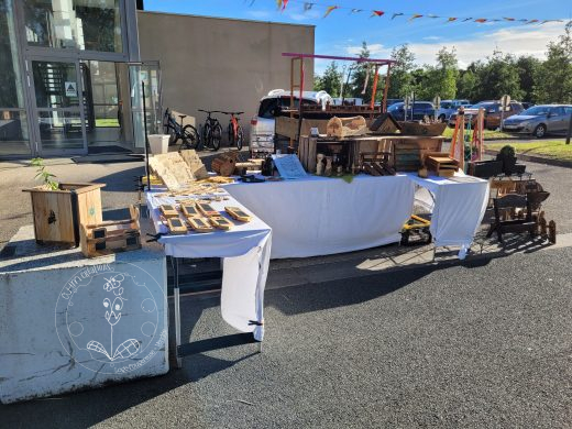 Notre stand a la marché noctune (chaque mardi 19h a 23h) a Chaillé les Marais cette ete