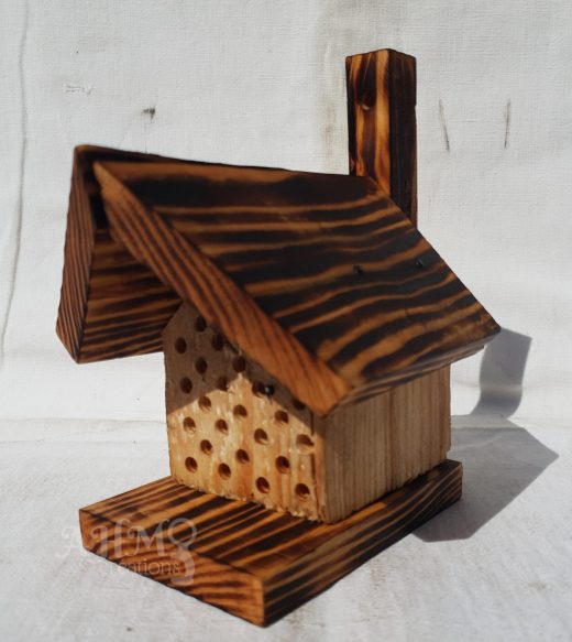 Maison Abeille Sauvage en Bois Upcycle • © AHM Créations